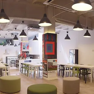  Albergue Hola Eixample